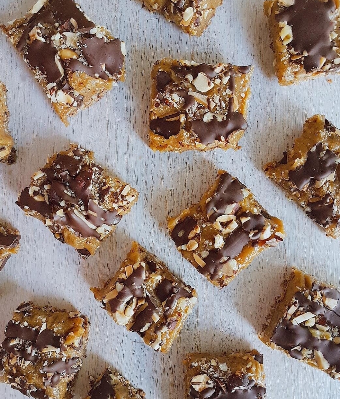 Snickers Bar Slice